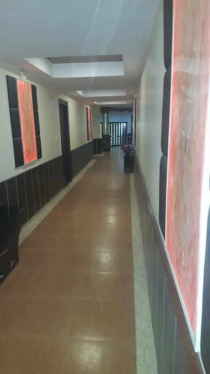 Hotel Ganges Rivera Haridwār Esterno foto