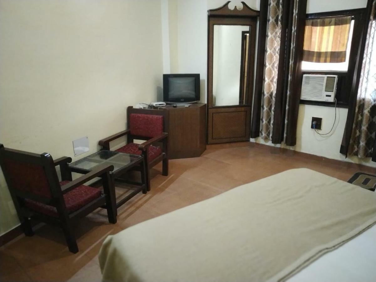 Hotel Ganges Rivera Haridwār Esterno foto